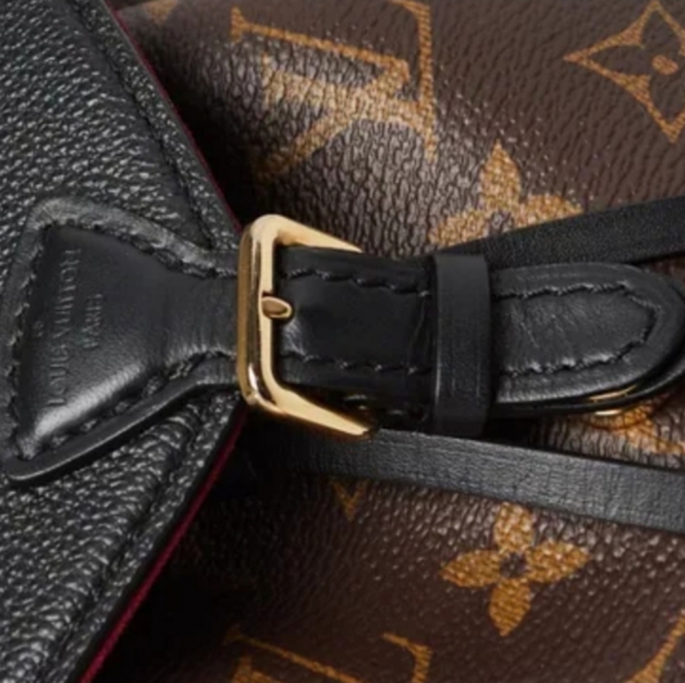 Authentic New Small Louis Vuttion Bag W Receipt. Backpack Hand Bag Shoulder Bag - Picture 3 of 11